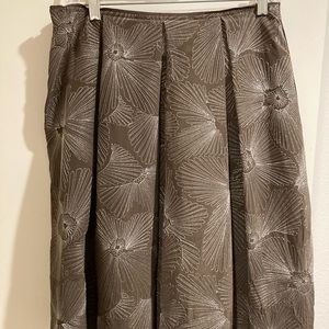 Talbots - 10 - Brown & Silver Skirt w/ Pockets